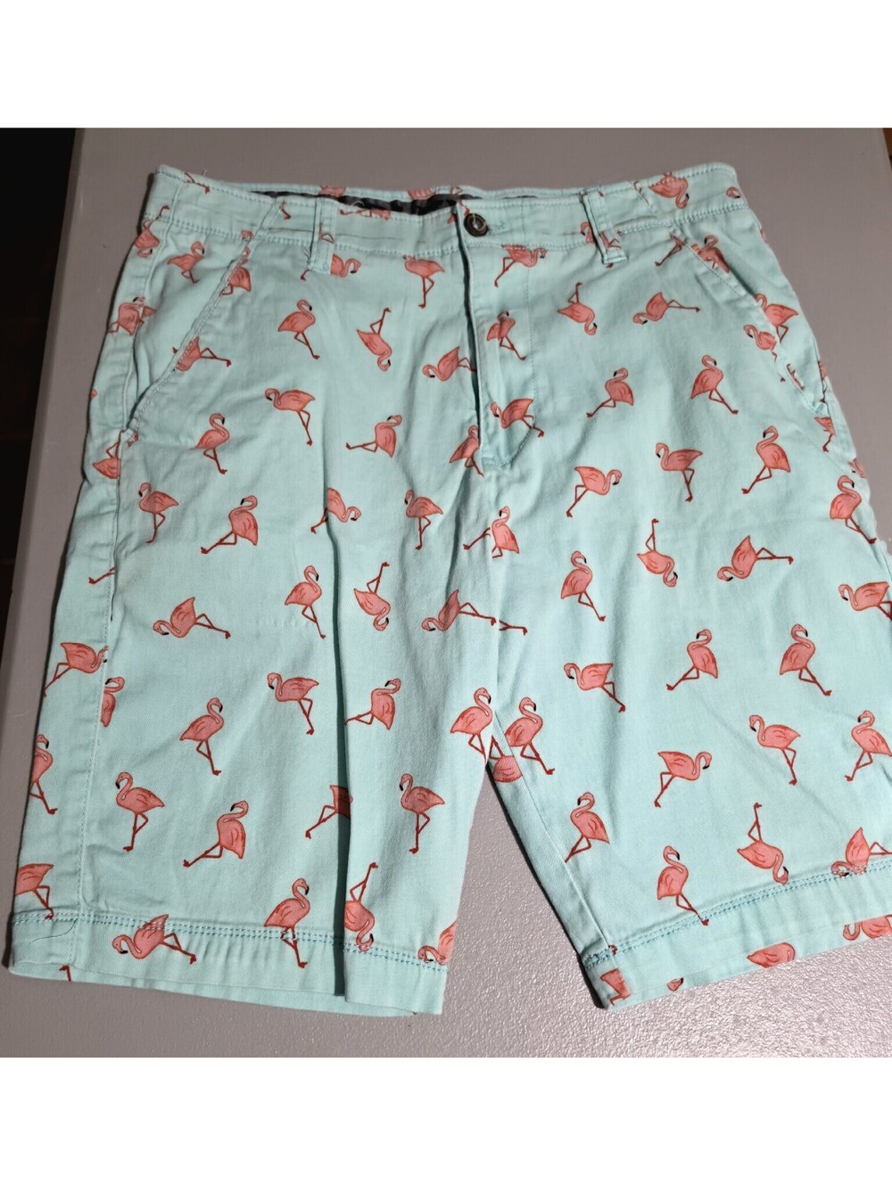 Plugg Flex Men's Flamingo 🦩 Chino Shorts Sz 32 Preppy Casual Tropical